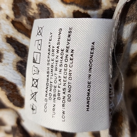 Faithful the Brand Ilaria Smocked Leopard Print Mini Dress Size‎ Large - Picture 15 of 16